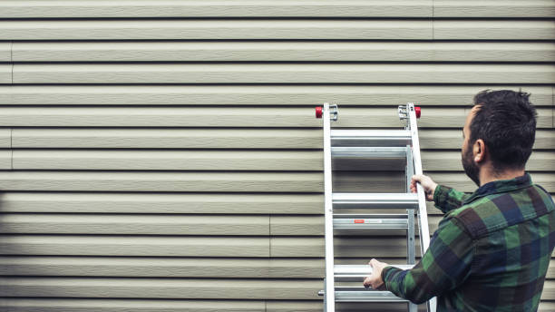 Best Siding Maintenance  in Englewood, OH