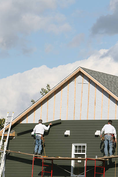 Best Vinyl Siding Installation  in Englewood, OH